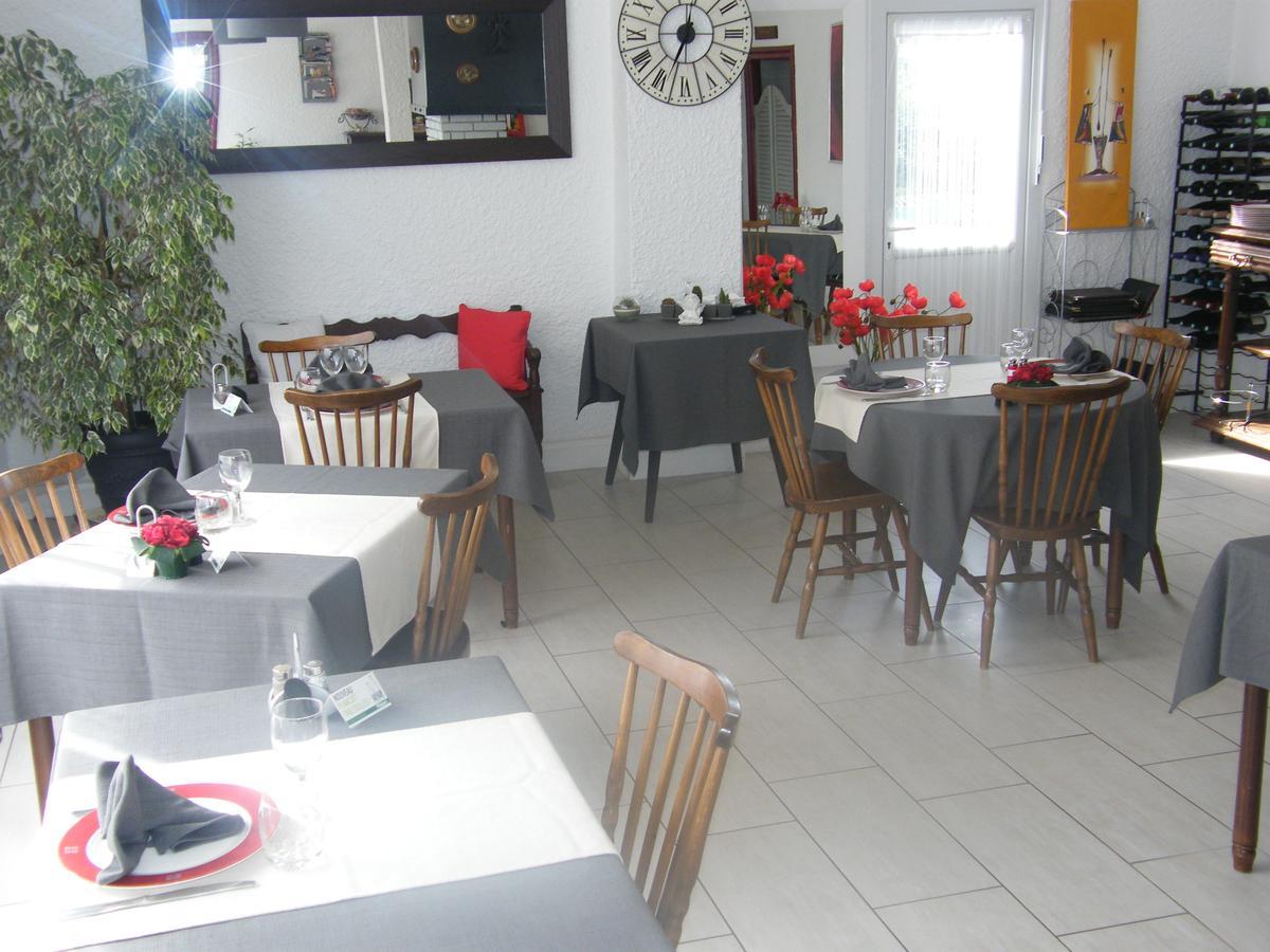 Hotel Le Week-End Plouider Kültér fotó