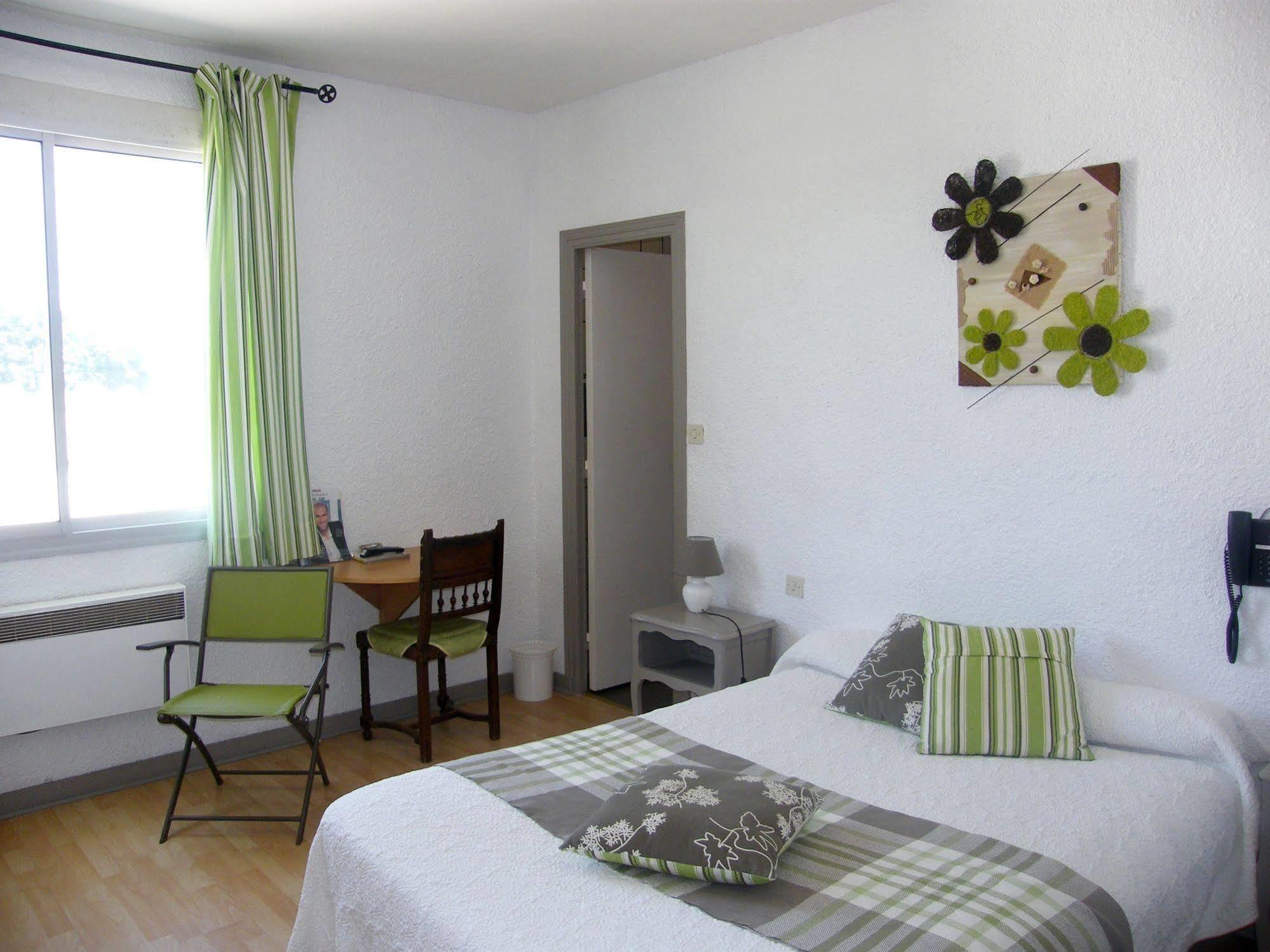 Hotel Le Week-End Plouider Kültér fotó