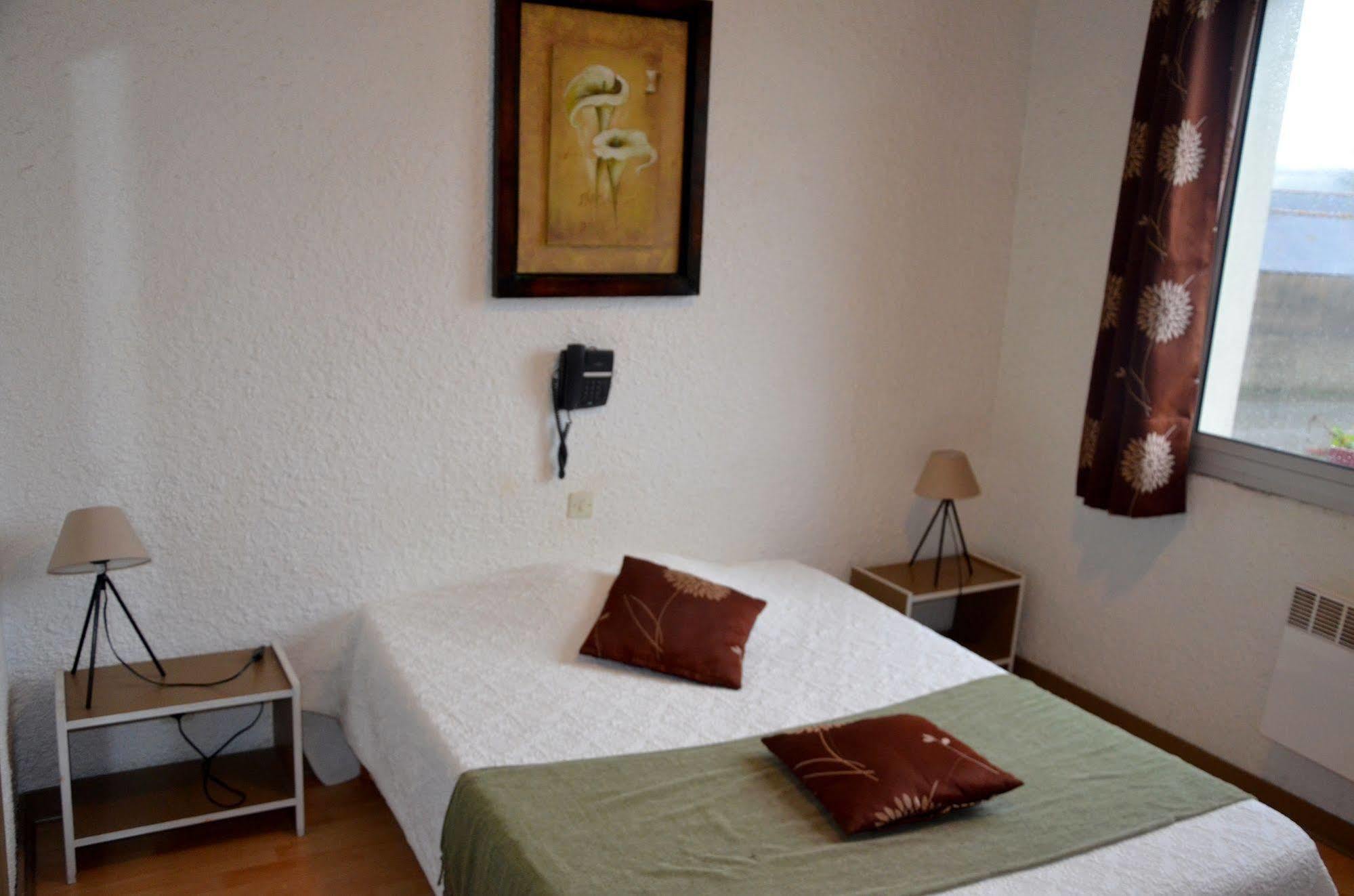 Hotel Le Week-End Plouider Kültér fotó